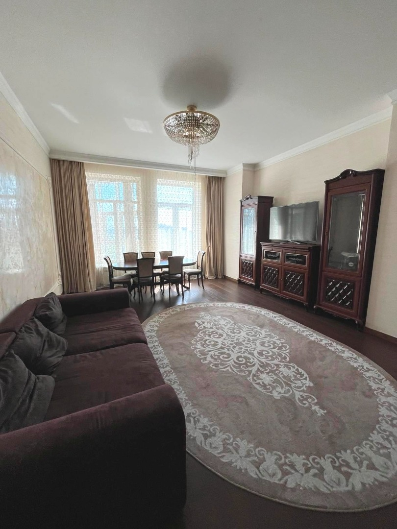 продажа трехкомнатной квартиры номер A-173224 в Приморском районе, фото номер 16